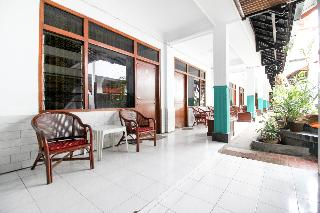 RedDoorz Plus near Alun Alun Selatan fotoÄŸrafÄ±