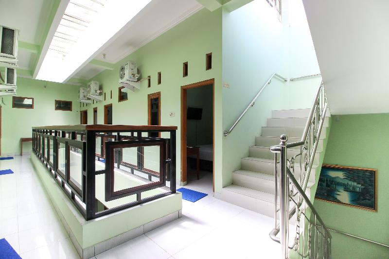 Hotel O Yogyakarta near Taman Sari - Genel