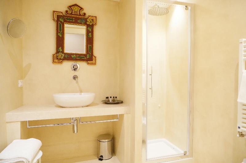 Granda Sweet Suites - Oda