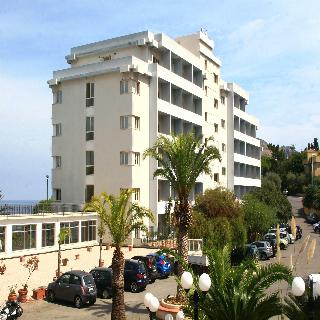 Hotel Santa Lucia Le Sabbie D'Oro