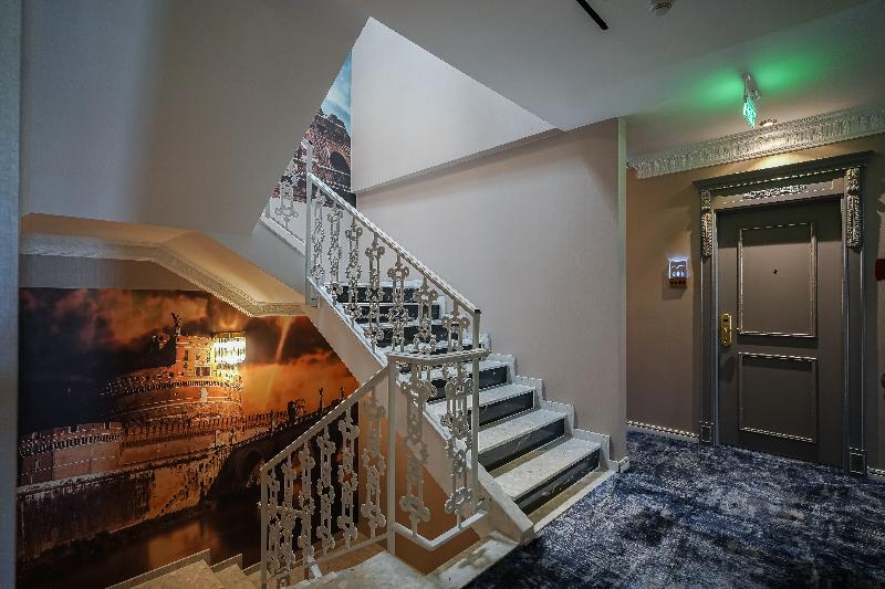 W Regal Boutique & Spa - Lobi