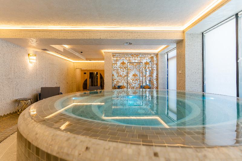 W Regal Boutique & Spa - Havuz