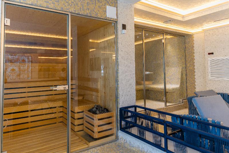 W Regal Boutique & Spa - Havuz