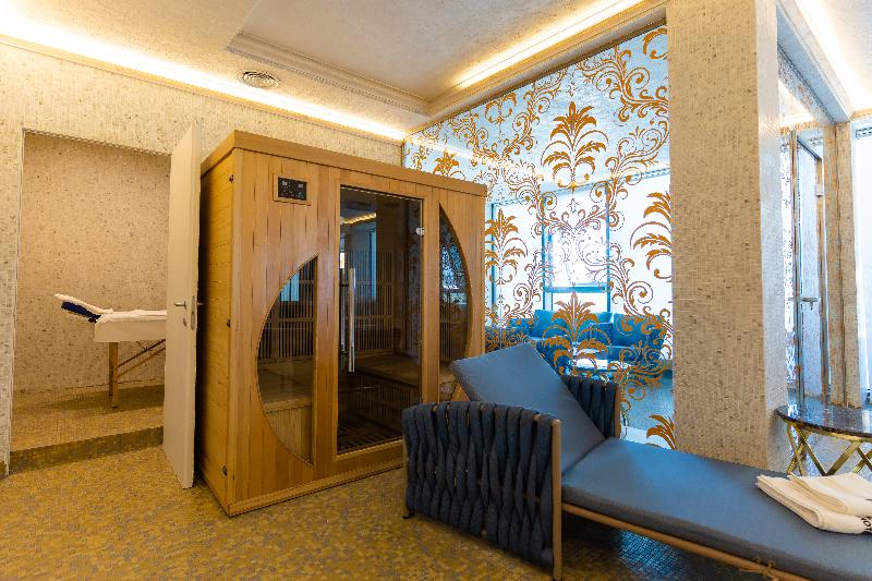W Regal Boutique & Spa - Havuz