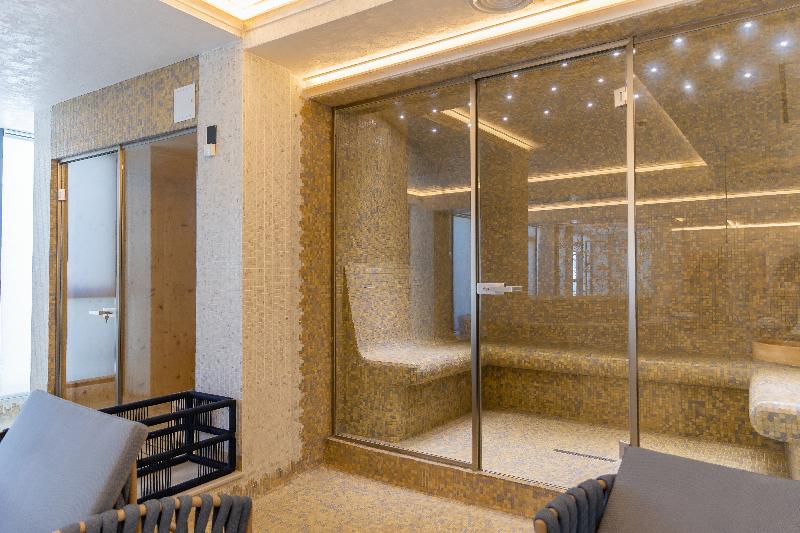 W Regal Boutique & Spa - Havuz