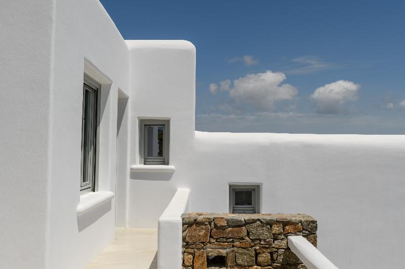 The Summit of Mykonos - Oda