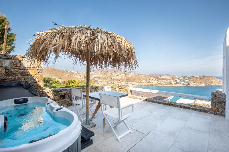 The Summit of Mykonos - Oda