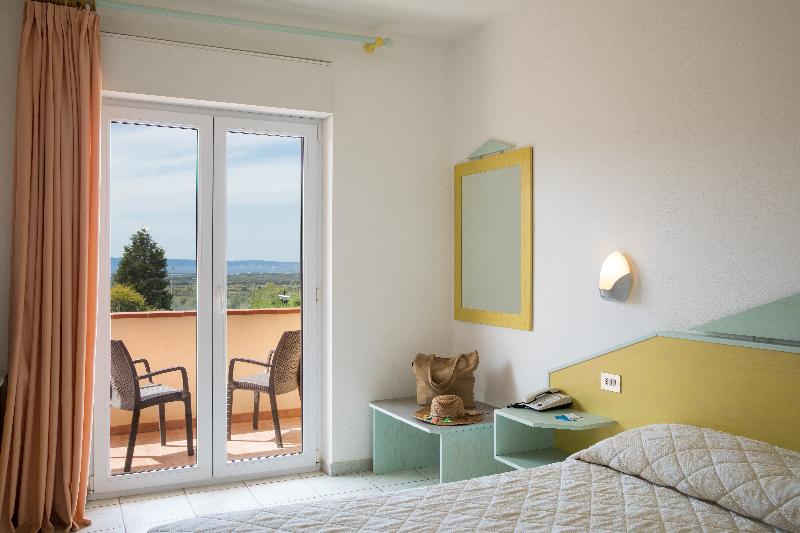 Lu' Hotel Porto Pino - Oda
