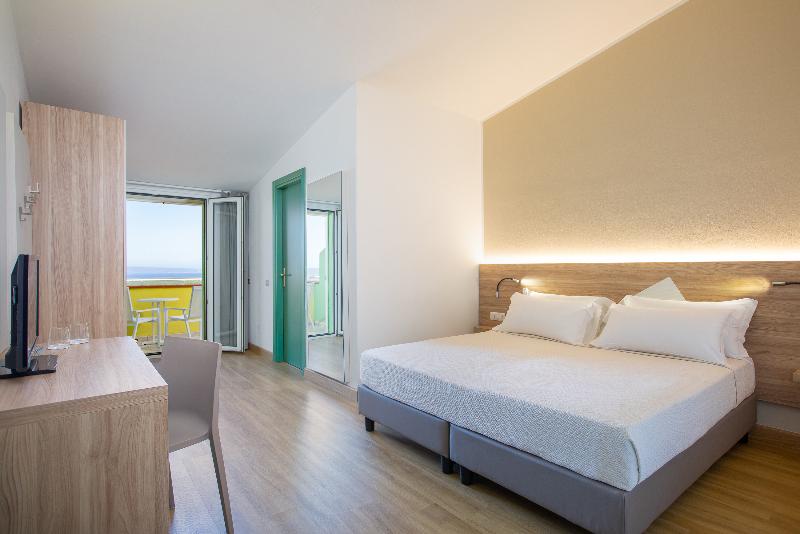 Lu' Hotel Porto Pino - Oda