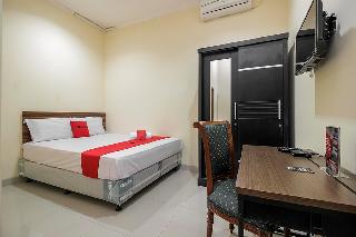 RedDoorz @ Meruya 2 otel fotoğrafı