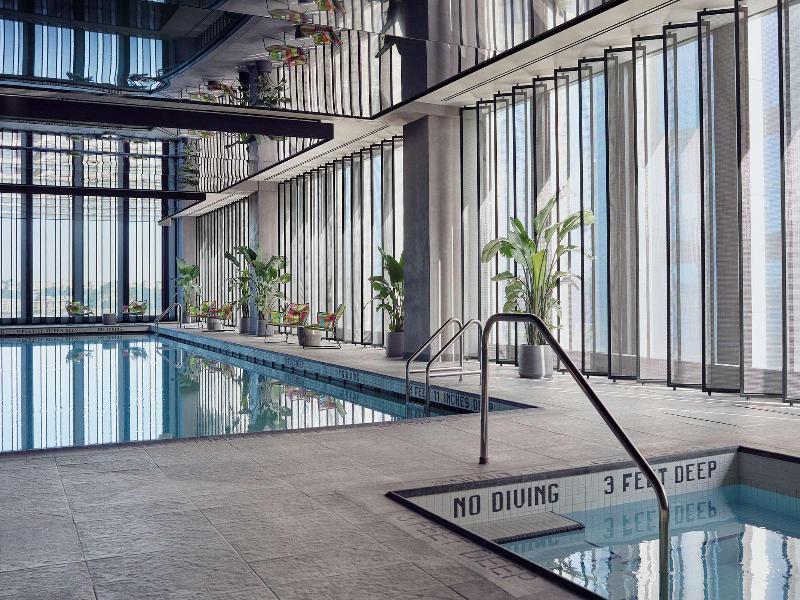 Equinox Hotel Hudson Yards New York - Havuz