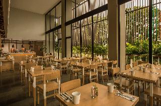 Up Peak Hotel Simpang Lima Semarang fotoÄŸrafÄ±