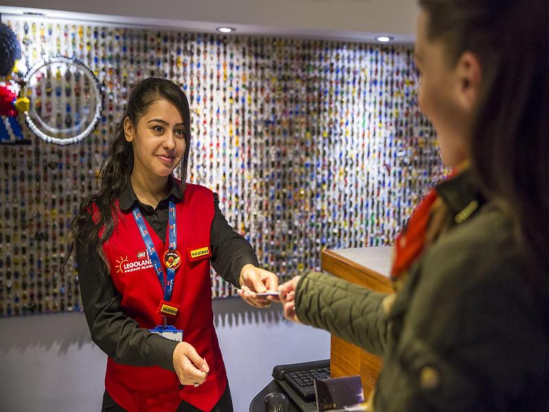 LEGOLAND Windsor Resort Hotel - Lobi
