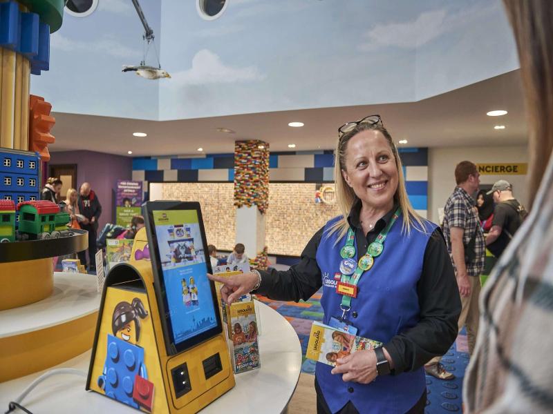 LEGOLAND Windsor Resort Hotel - Lobi