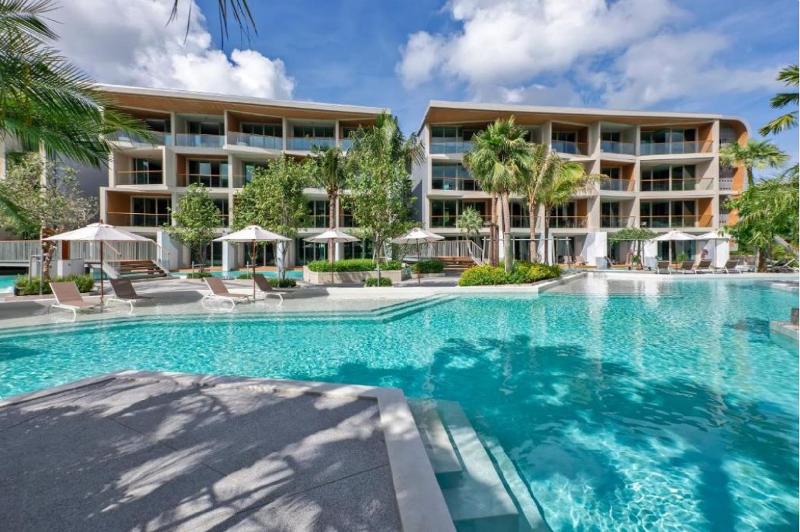 Wyndham Grand Nai Harn Beach Phuket - Lobi