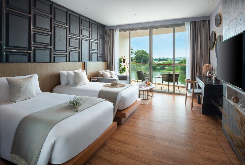 Wyndham Grand Nai Harn Beach Phuket - Oda