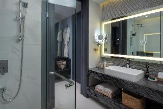 Wyndham Grand Nai Harn Beach Phuket fotoÄŸrafÄ±