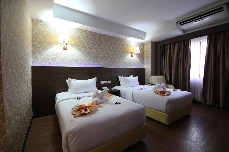 M Hotel Danok - Oda