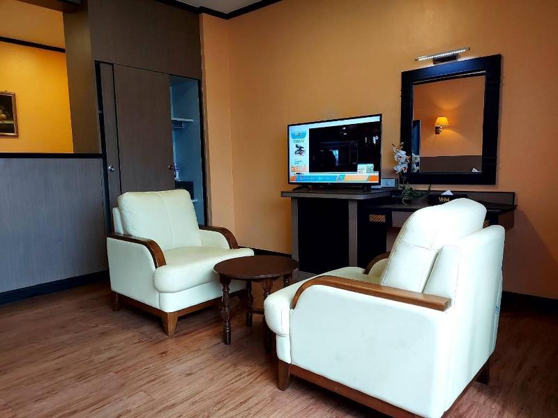 M Hotel Danok - Oda