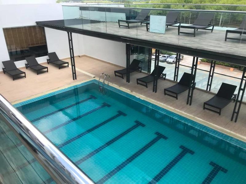 M Hotel Danok - Havuz