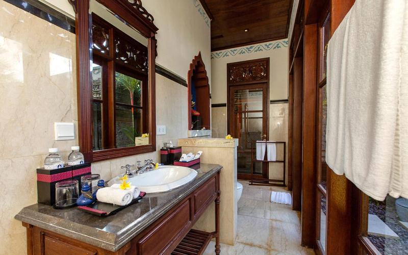 Dwaraka The Royal Villas - Ubud - Oda