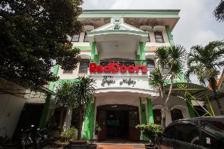RedDoorz @ Genteng Surabaya 2 otel fotoğrafı