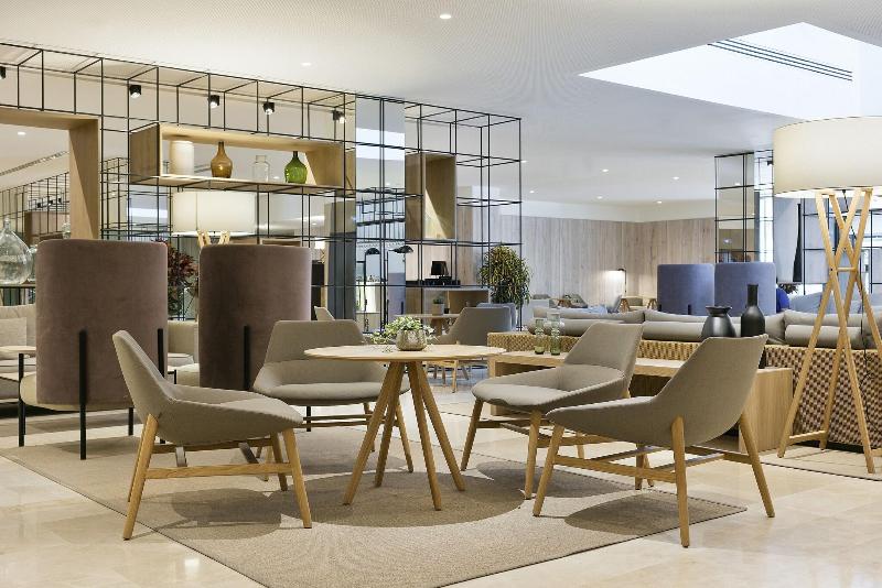 The Level At Meliá Sevilla - Lobi