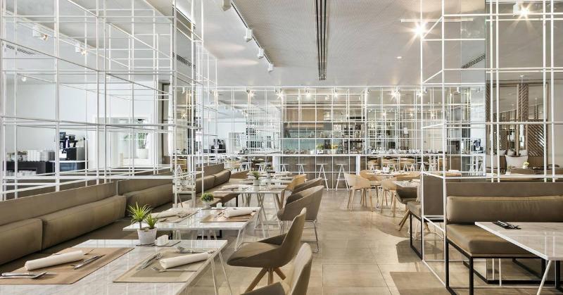 The Level At Meliá Sevilla - Restoran