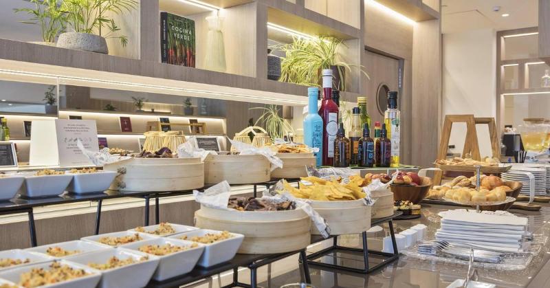 The Level At Meliá Sevilla - Restoran