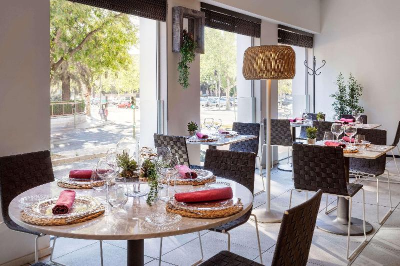 The Level At Meliá Sevilla - Restoran