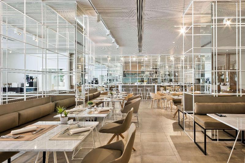 The Level At Meliá Sevilla - Restoran