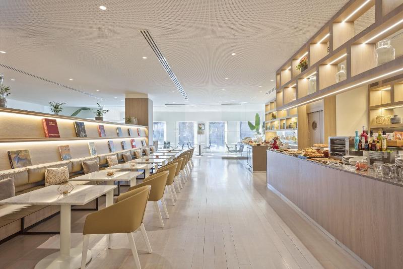The Level At Meliá Sevilla - Restoran