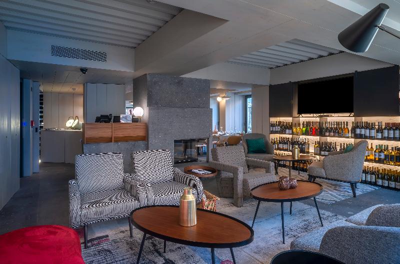 Porta Nova Collection House - Lobi