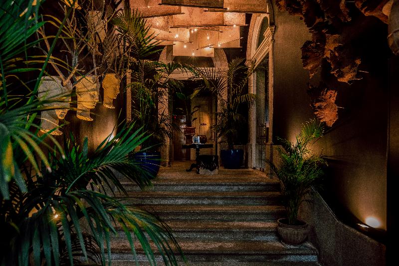 Torel 1884 Suites & Apartments - Lobi
