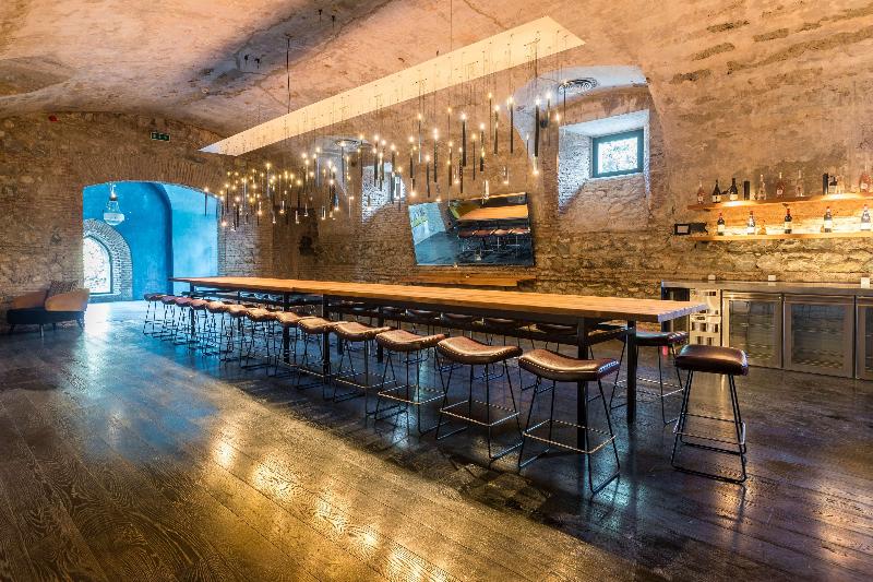 Radisson Collection Hotel, Tsinandali Est Georgia - Bar