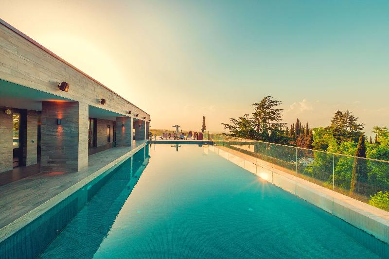 Radisson Collection Hotel, Tsinandali Est Georgia - Havuz