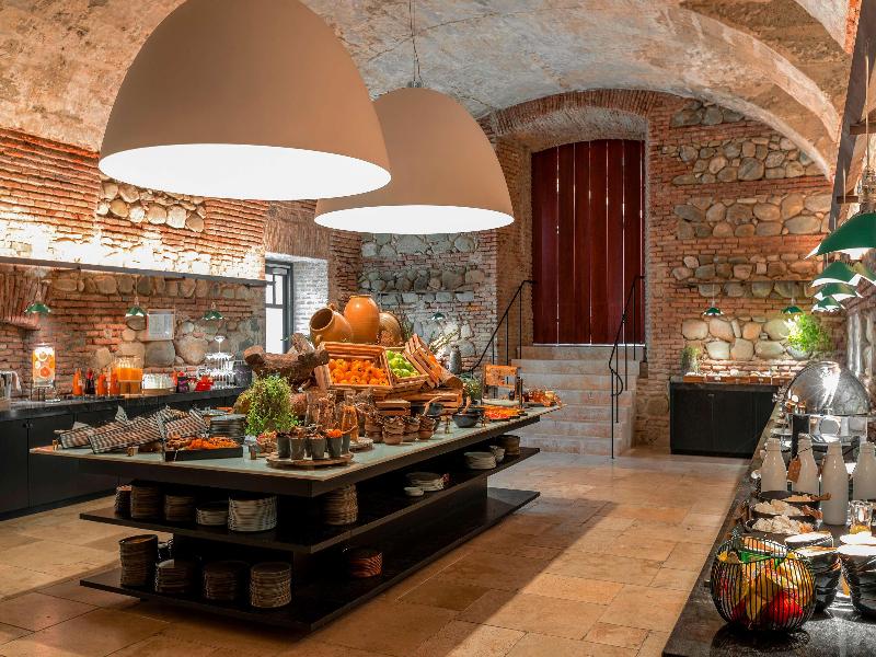Radisson Collection Hotel, Tsinandali Est Georgia - Restoran