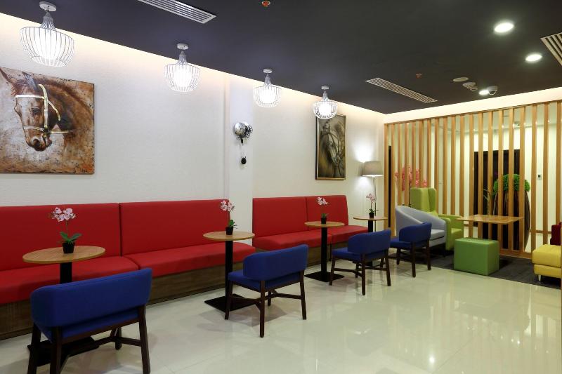 Park Inn by Radisson Najran - Lobi