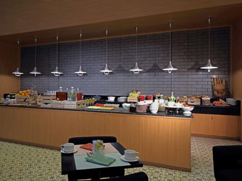 Park Inn by Radisson Najran - Genel