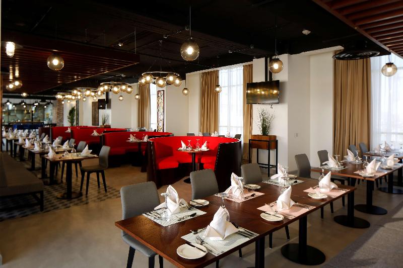 Park Inn by Radisson Najran - Restoran