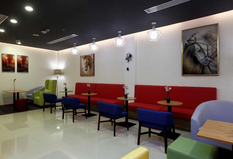 Park Inn by Radisson Najran - Restoran