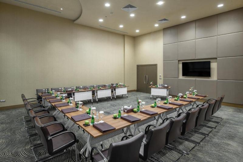 Copthorne Al Naseem - Toplantı