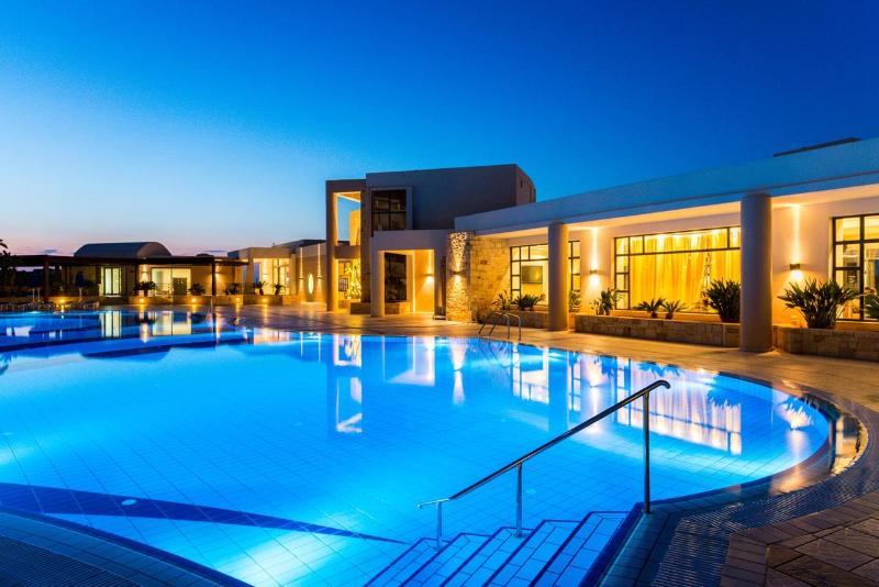 Grand Hotel Holiday Resort - Havuz