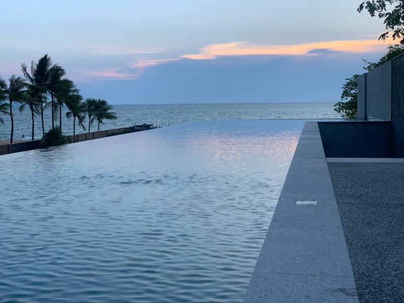 Ana Anan Resort & Villas Pattaya - Havuz