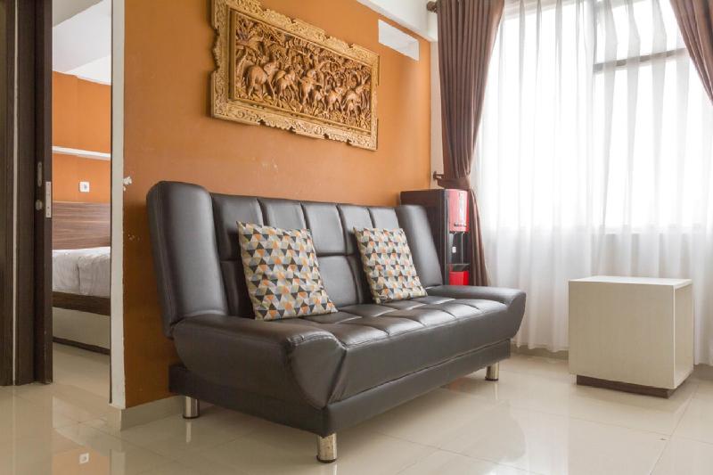 RedDoorz Apartment @ Jarrdin Cihampelas - Oda