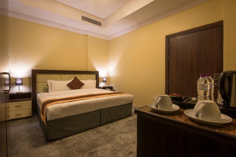 Lahoya Hotel Suites - Oda