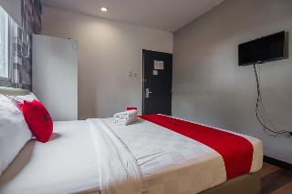 RedDoorz Plus near Mangga Besar Station 2 fotoÄŸrafÄ±