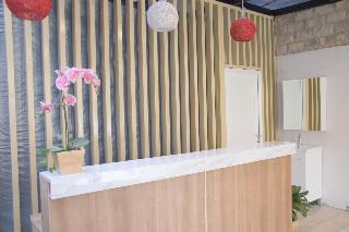 RedDoorz Plus near Manggarai Station 3 fotoÄŸrafÄ±