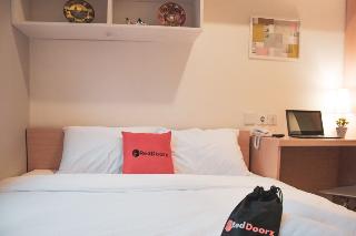 RedDoorz Plus near Manggarai Station 3 fotoÄŸrafÄ±