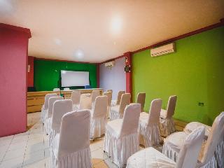 RedDoorz Plus near RSCM Jakarta fotoÄŸrafÄ±